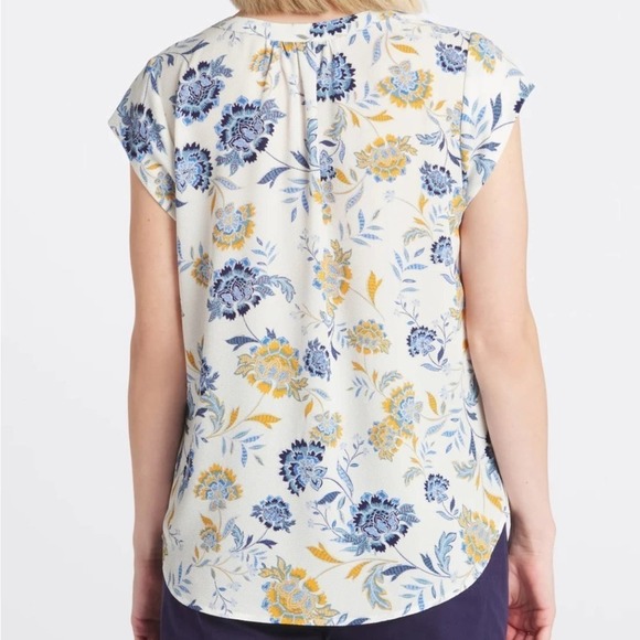 41 Hawthorn Morey Split Neck Short Sleeve Blouse in Off-white Blue Floral XS - Picture 3 of 10